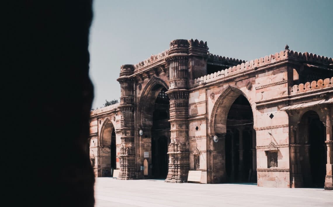 Ahmedabad Airport to City