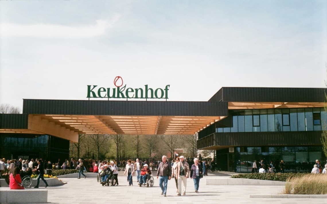 Amsterdam to Keukenhof