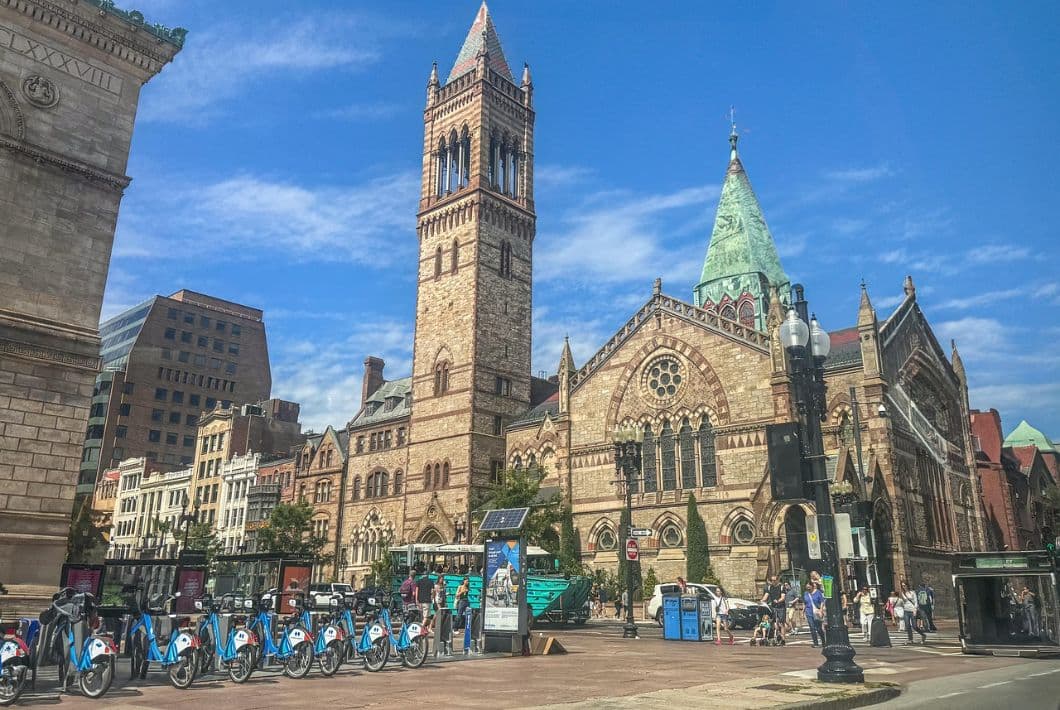 Boston Logan Airport to Providence