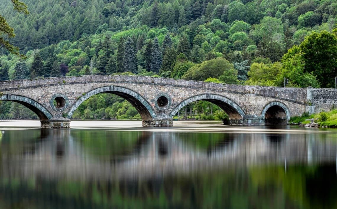 Brisbane Airport to Kenmore