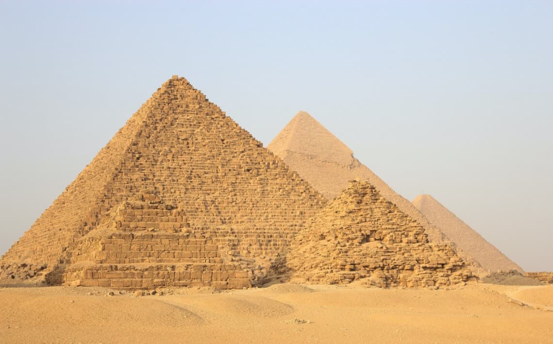 Cairo Airport to Pyramids