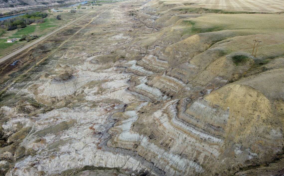 Calgary Airport to Drumheller