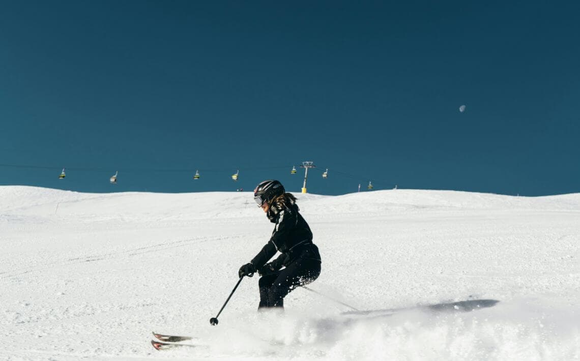 How to get from Courchevel to Geneva Airport?