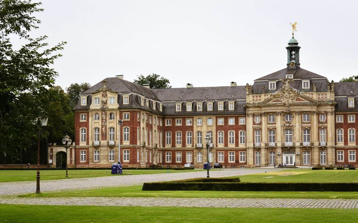 Dusseldorf Airport to Munster