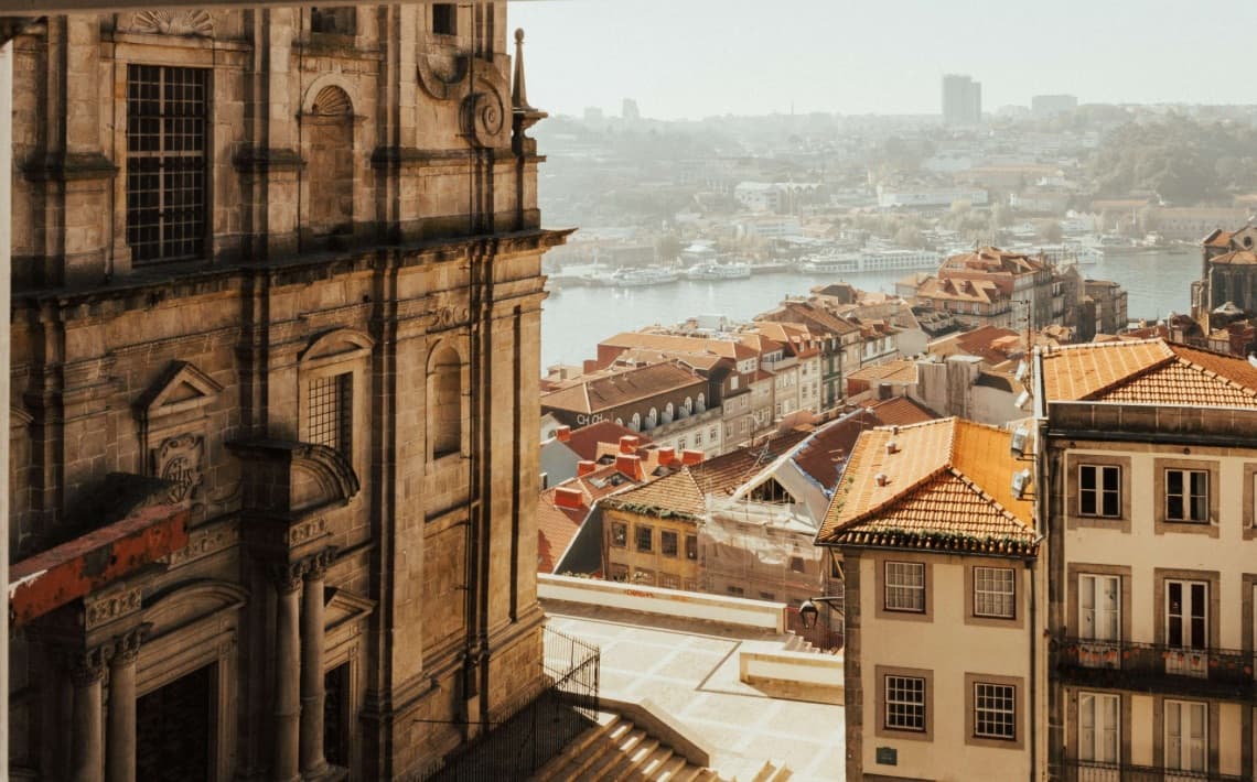 Faro Airport to Estoi