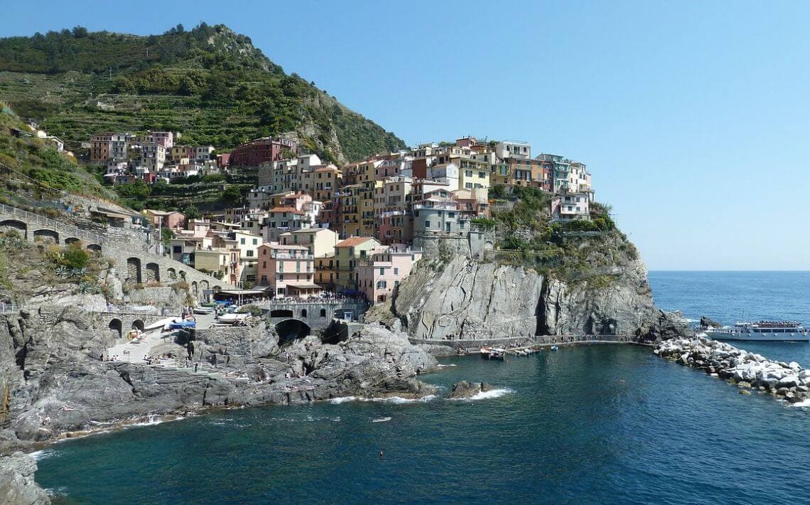 Genoa Airport to Manarola