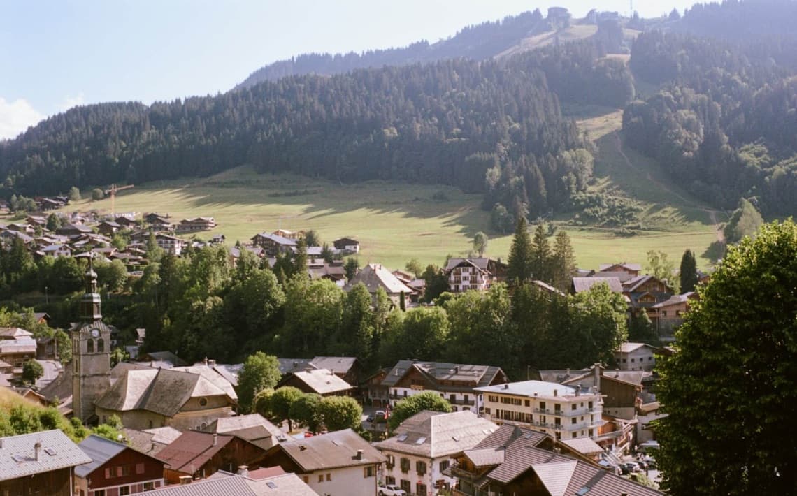 Grenoble Airport to Morzine