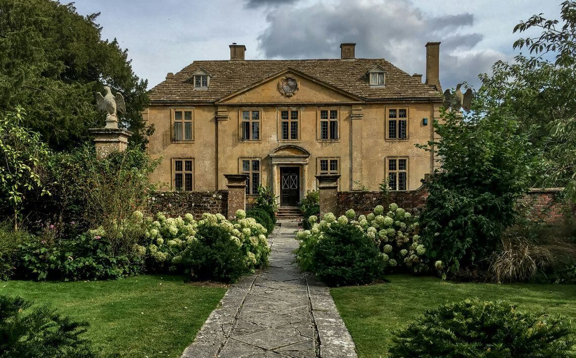 Heathrow Airport to Yeovil