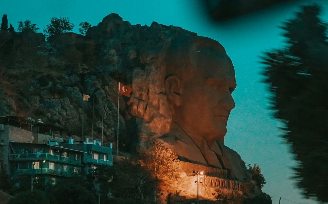 Izmir Airport to Akbuk