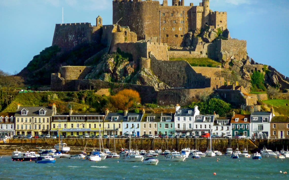Jersey Airport to St Brelade