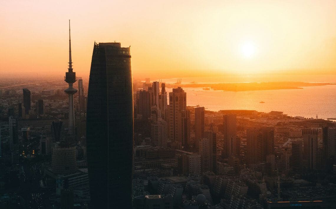 Kuwait Airport to Fahaheel