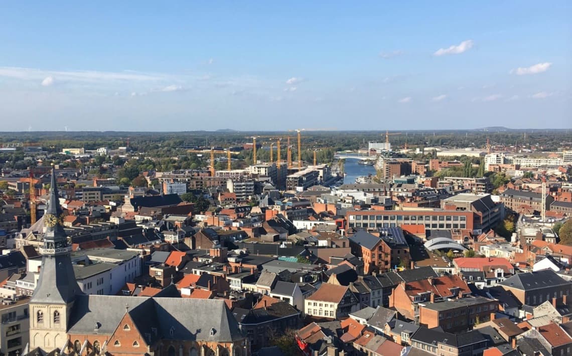 Liège Airport to Hasselt