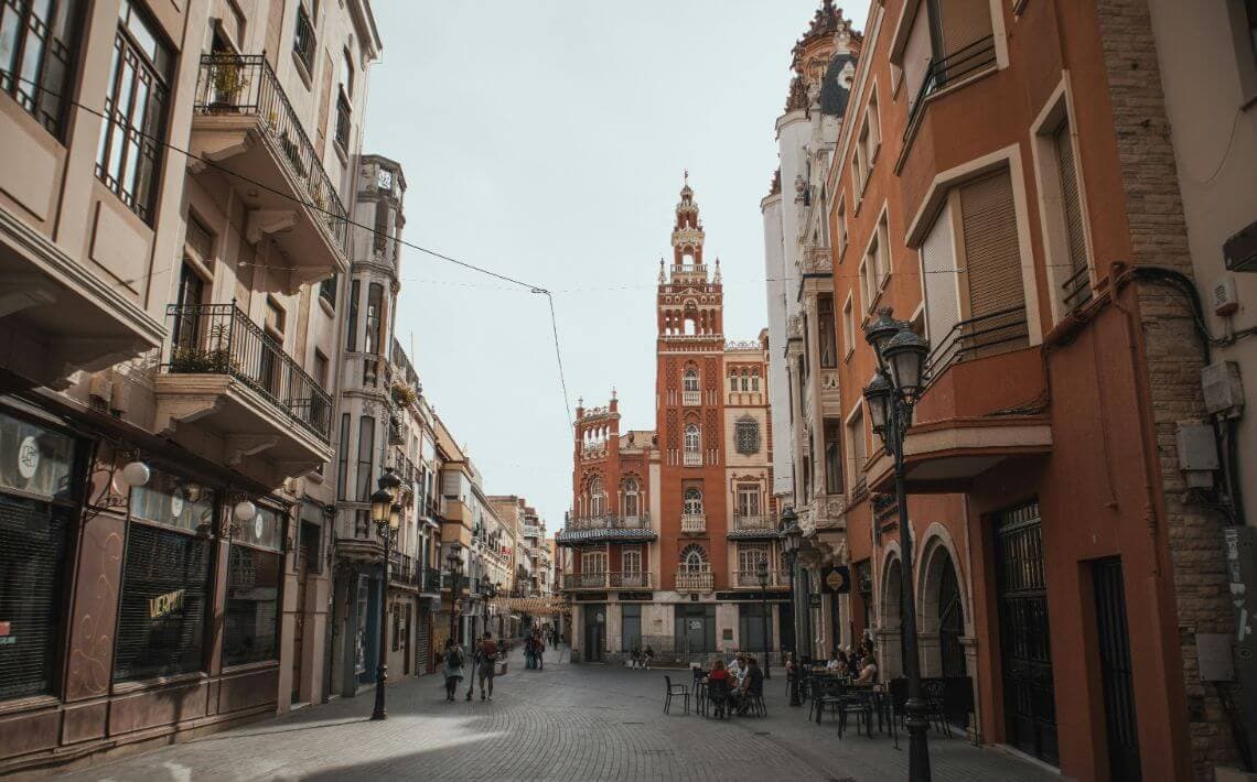 Lisbon Airport to Badajoz