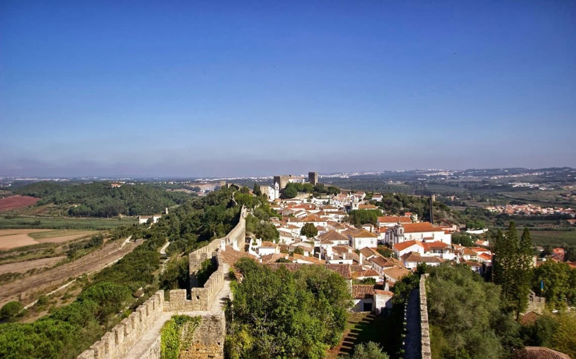 Lisbon Airport to Óbidos