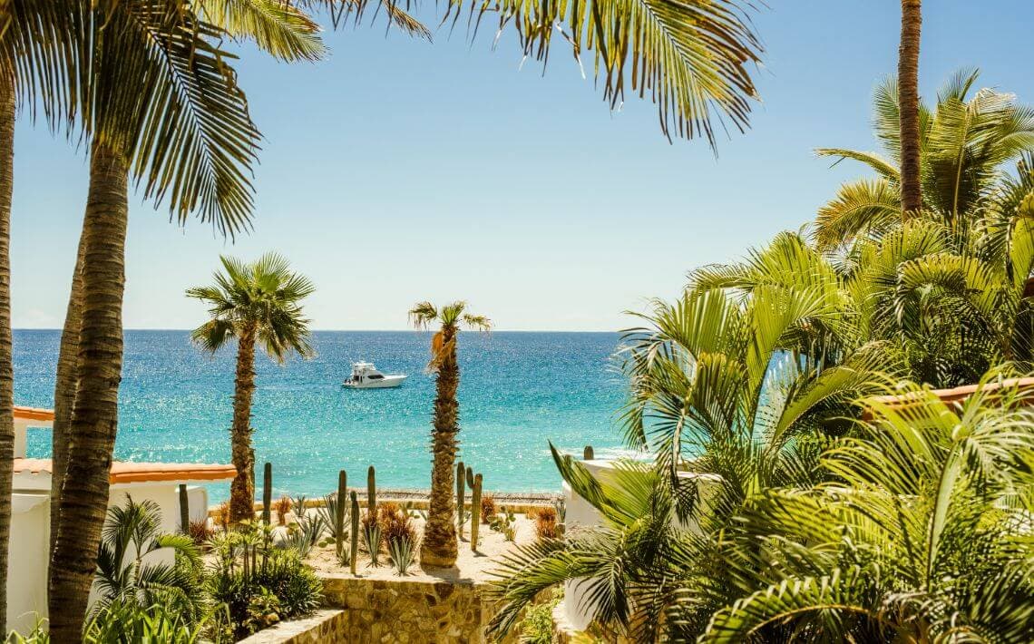 Los Cabos Airport to La Paz