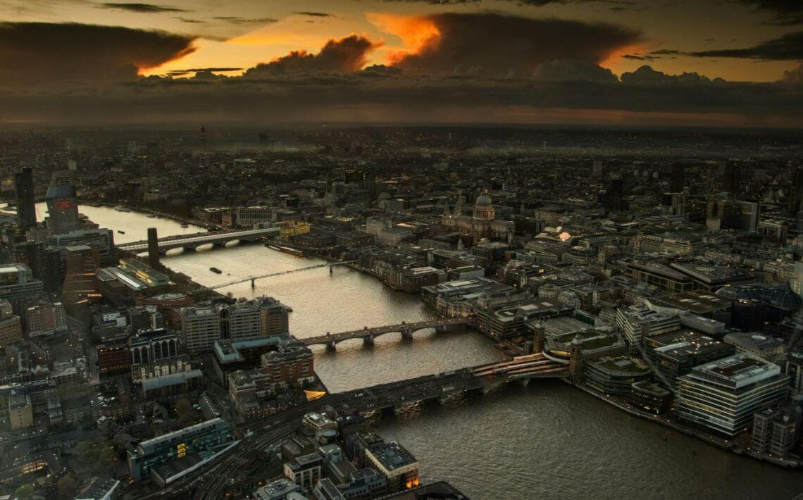 Luton Airport to London