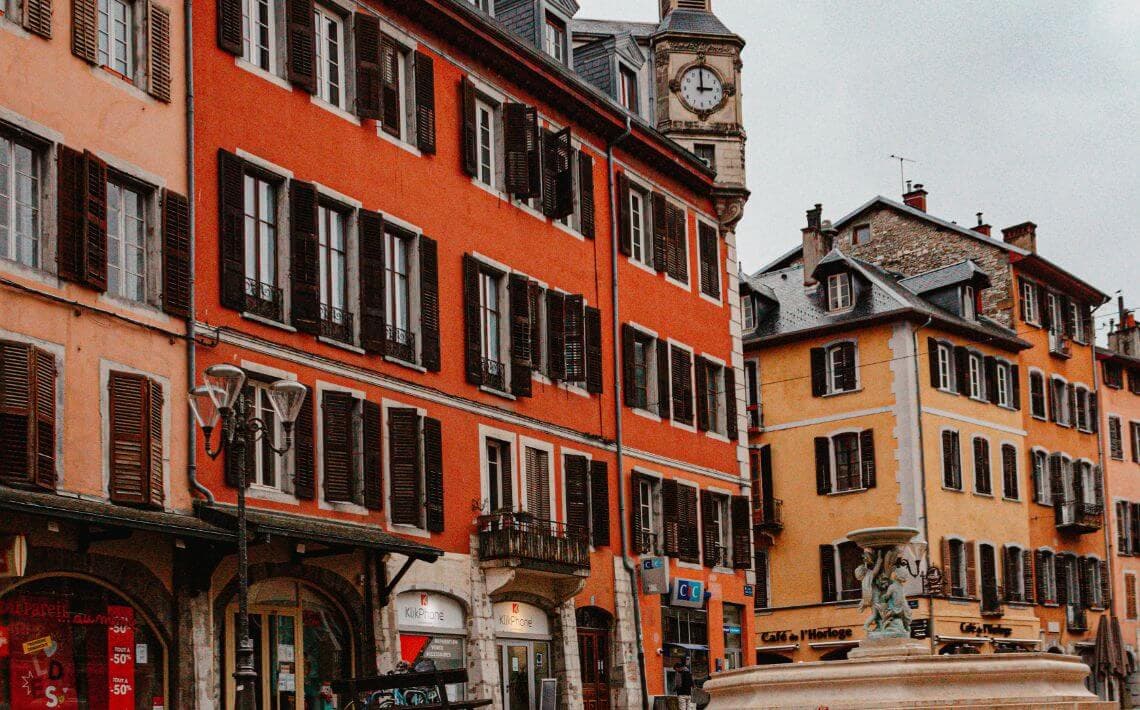 Lyon Airport to Chambery