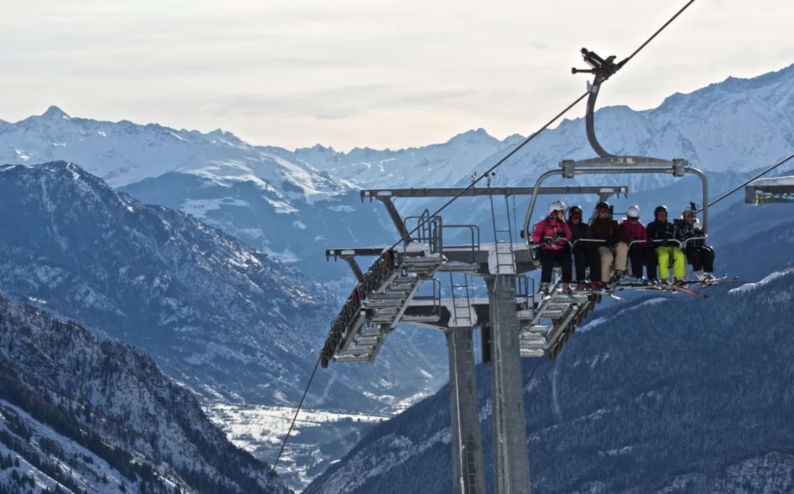 Lyon Airport to Courmayeur