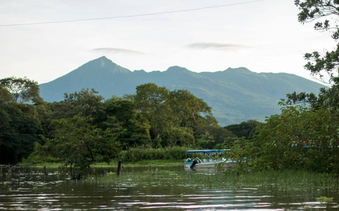 Managua Airport to Granada