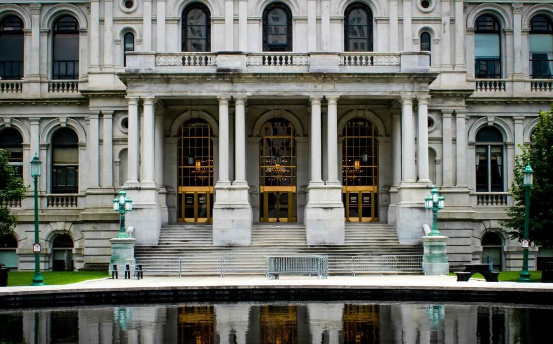 Newark Airport to Albany