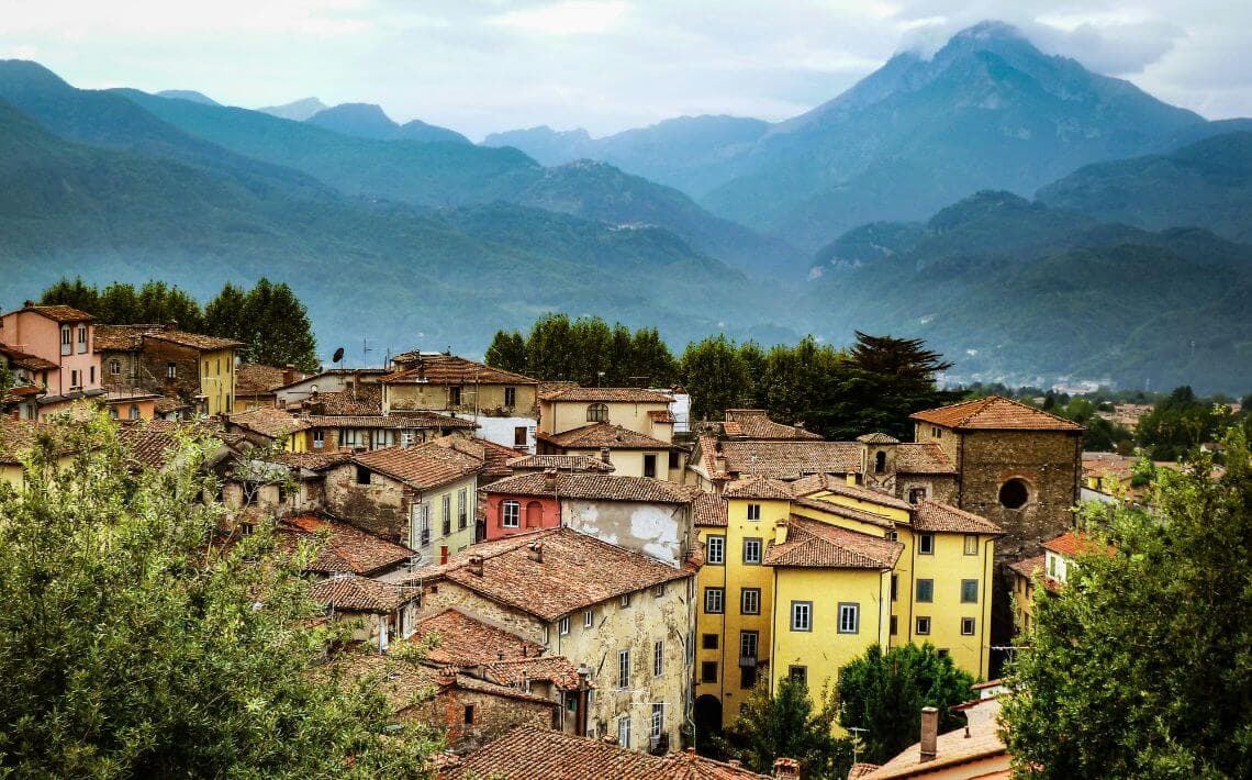 Pisa Airport to Barga