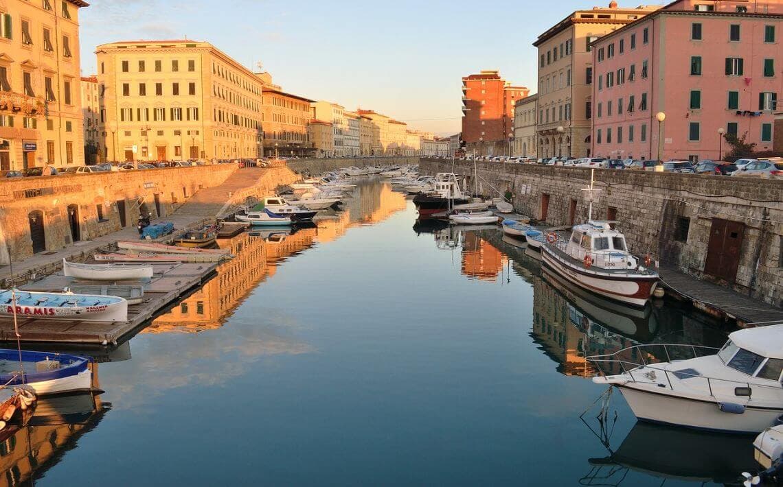 Pisa Airport to San Vincenzo