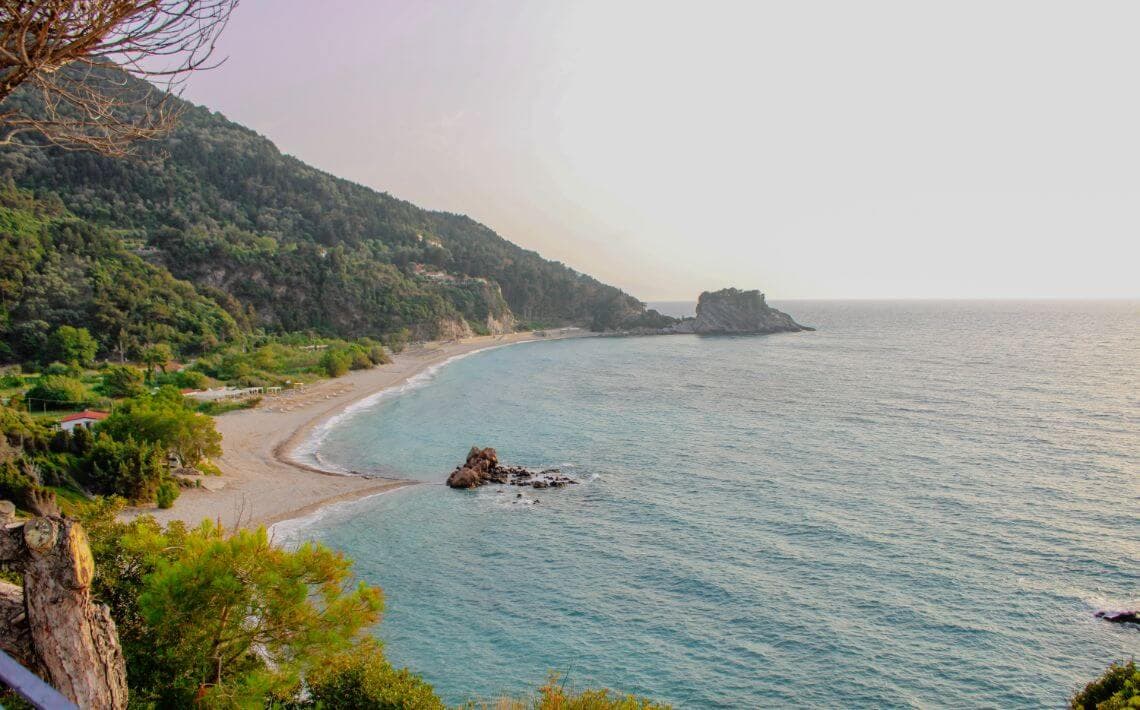 Samos Airport to Karlovasi