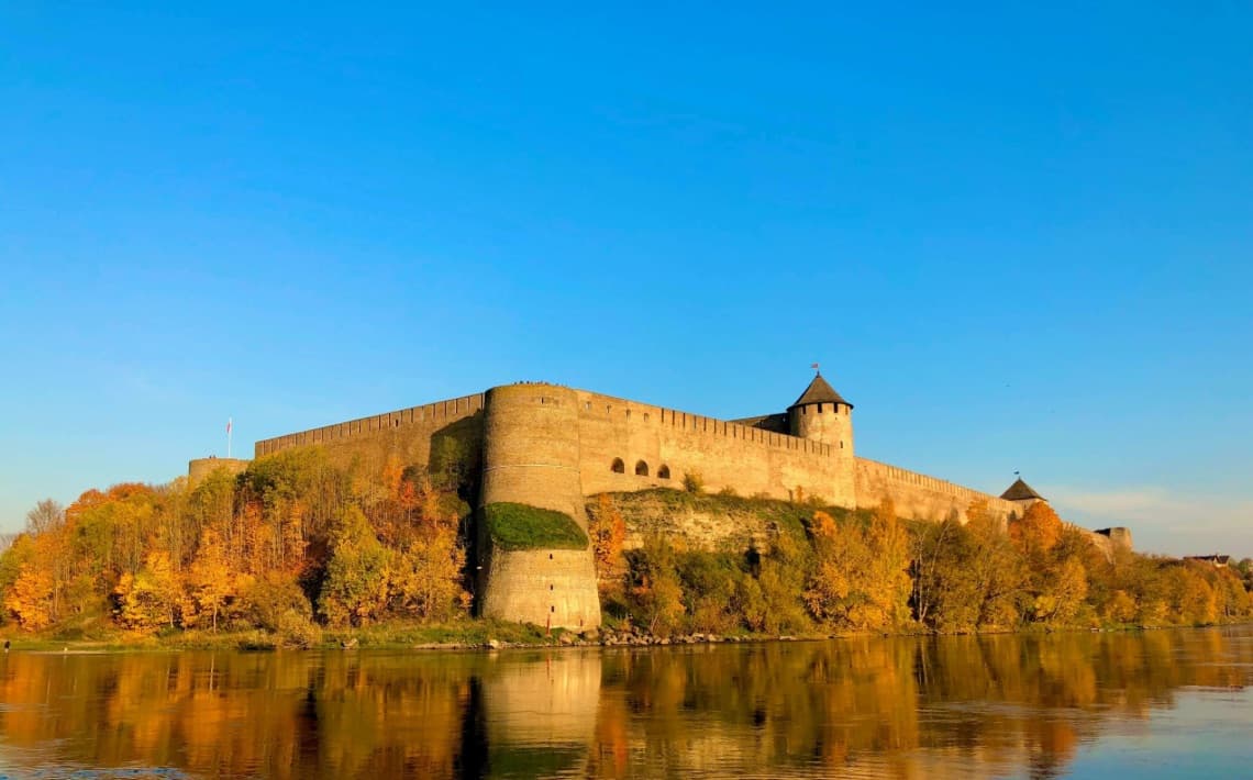 Tallinn Airport to Narva