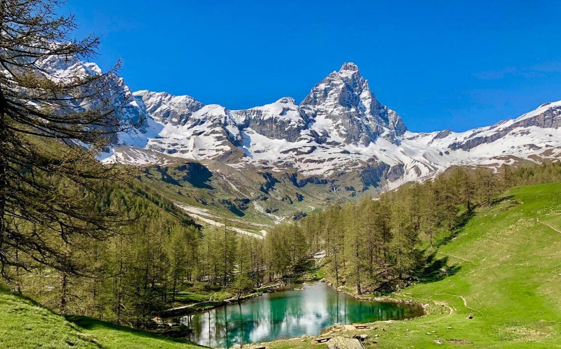 Turin Airport to Aosta