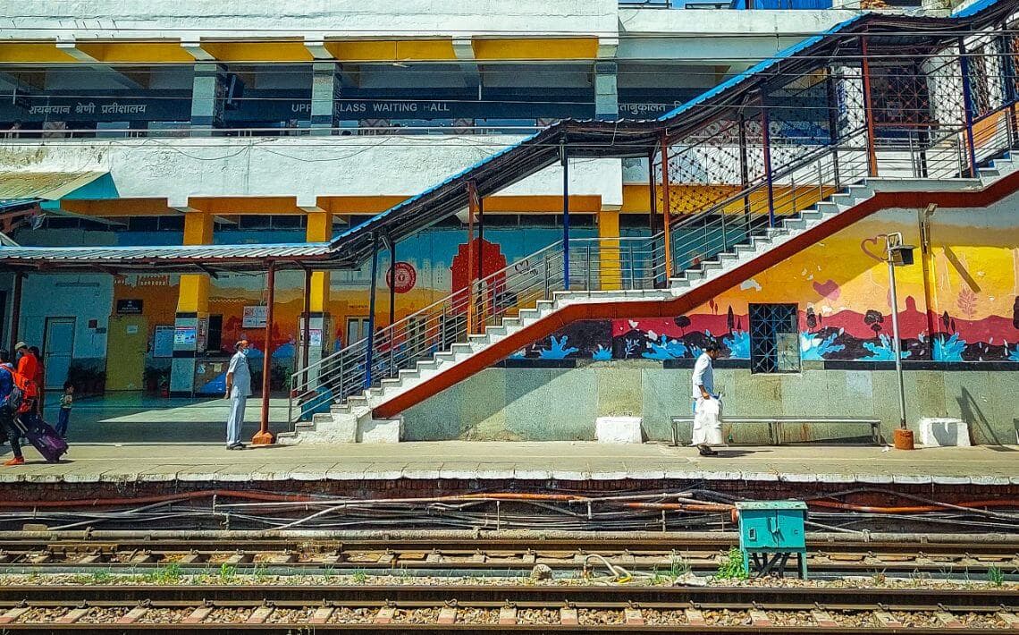 Agra Airport to Agra Cantt