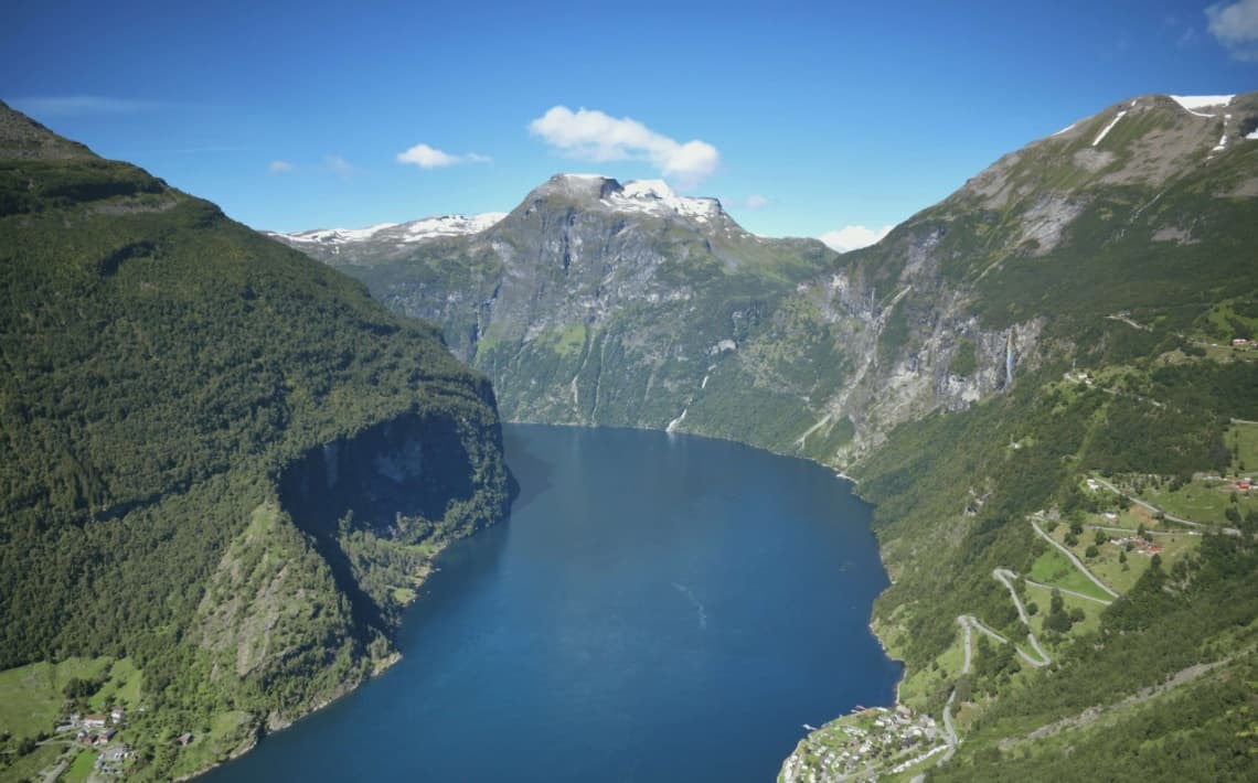 Alesund Airport to Geirangerfjord