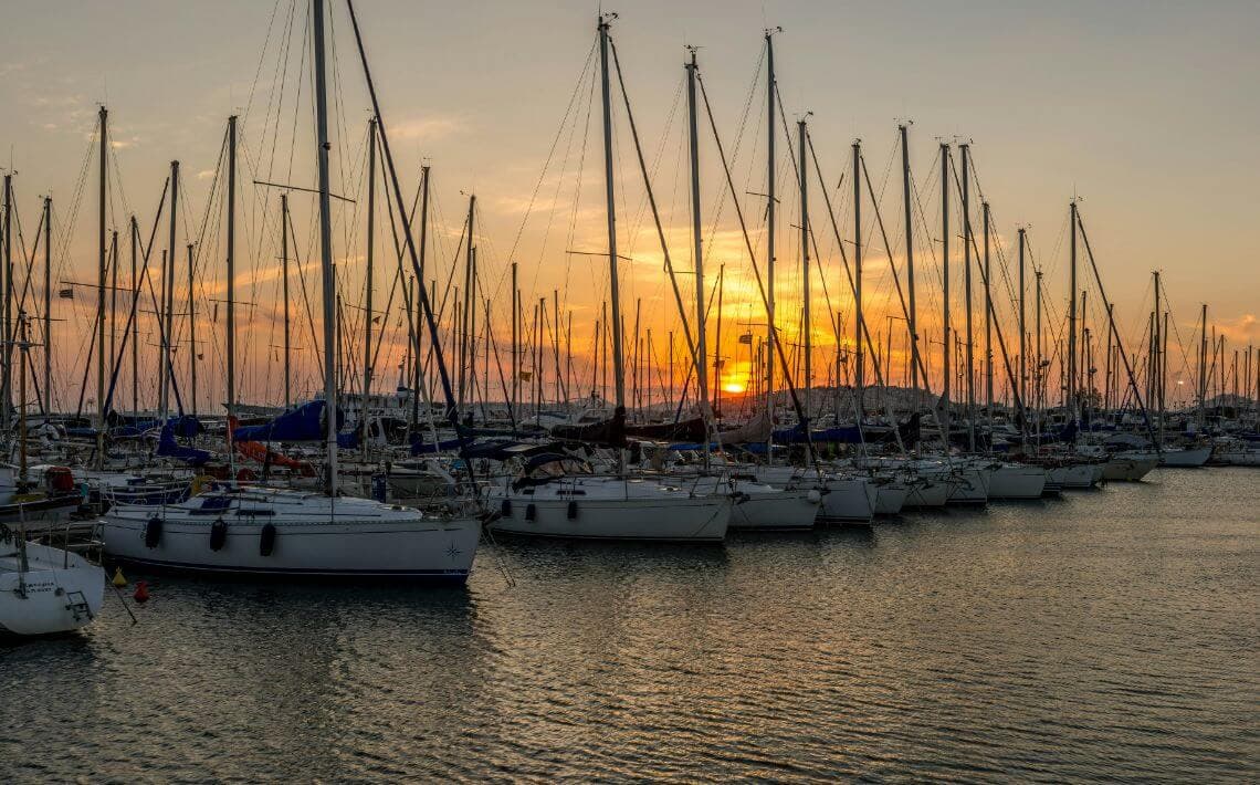 Athens Airport to Agios Kosmas Marina