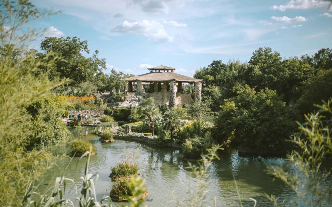 Austin Bergstrom Airport to Texas Hill Country