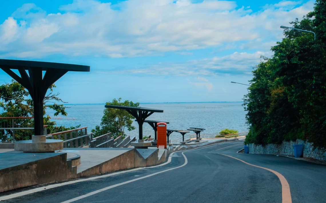 Bangkok Don Mueang Airport to Bang Saen Ville