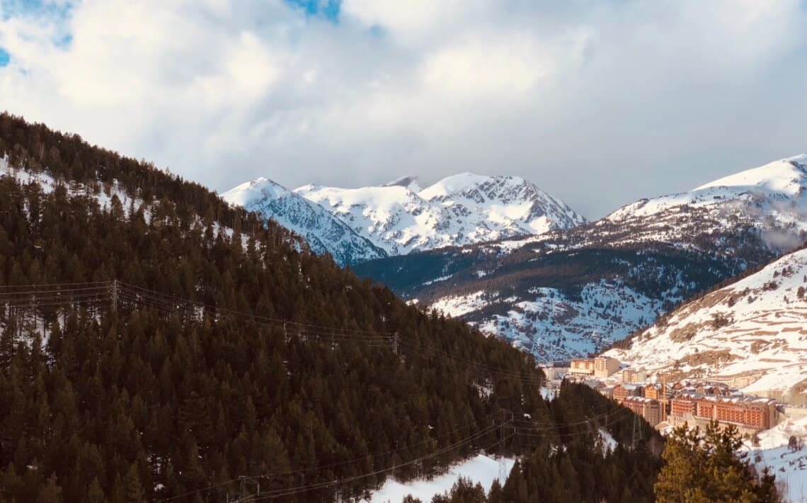 Barcelona Airport to Soldeu