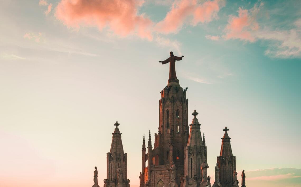 How to Get from Barcelona Reus Airport to the City Centre?