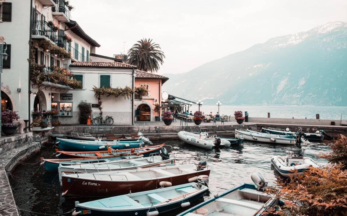 How to Get from Bergamo Airport to Lake Garda?