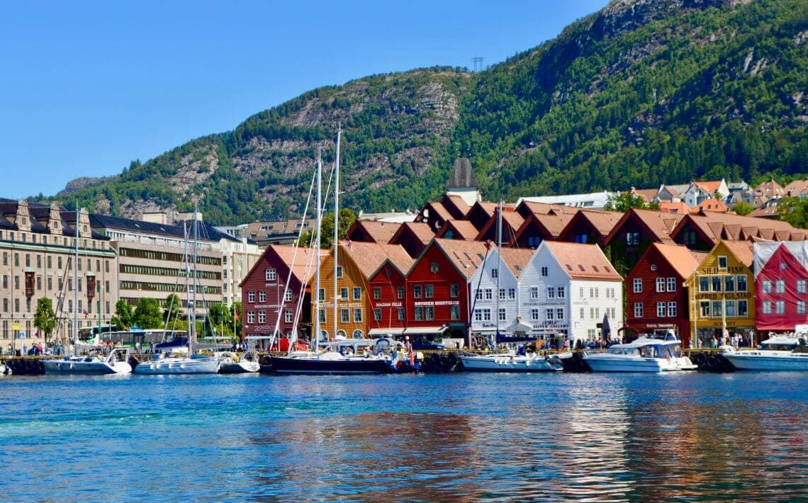 How to get from Bergen Airport to City Center?