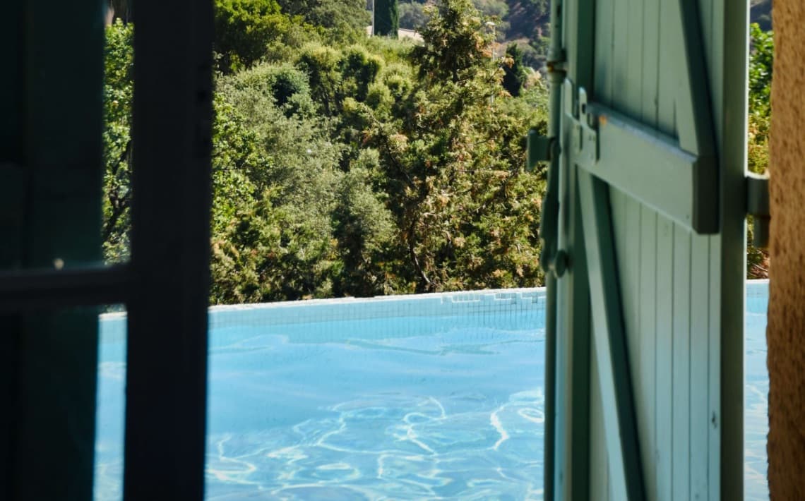 Beziers Airport to Roquebrun