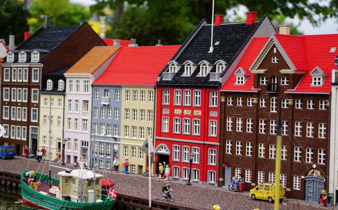 Billund Airport to Legoland