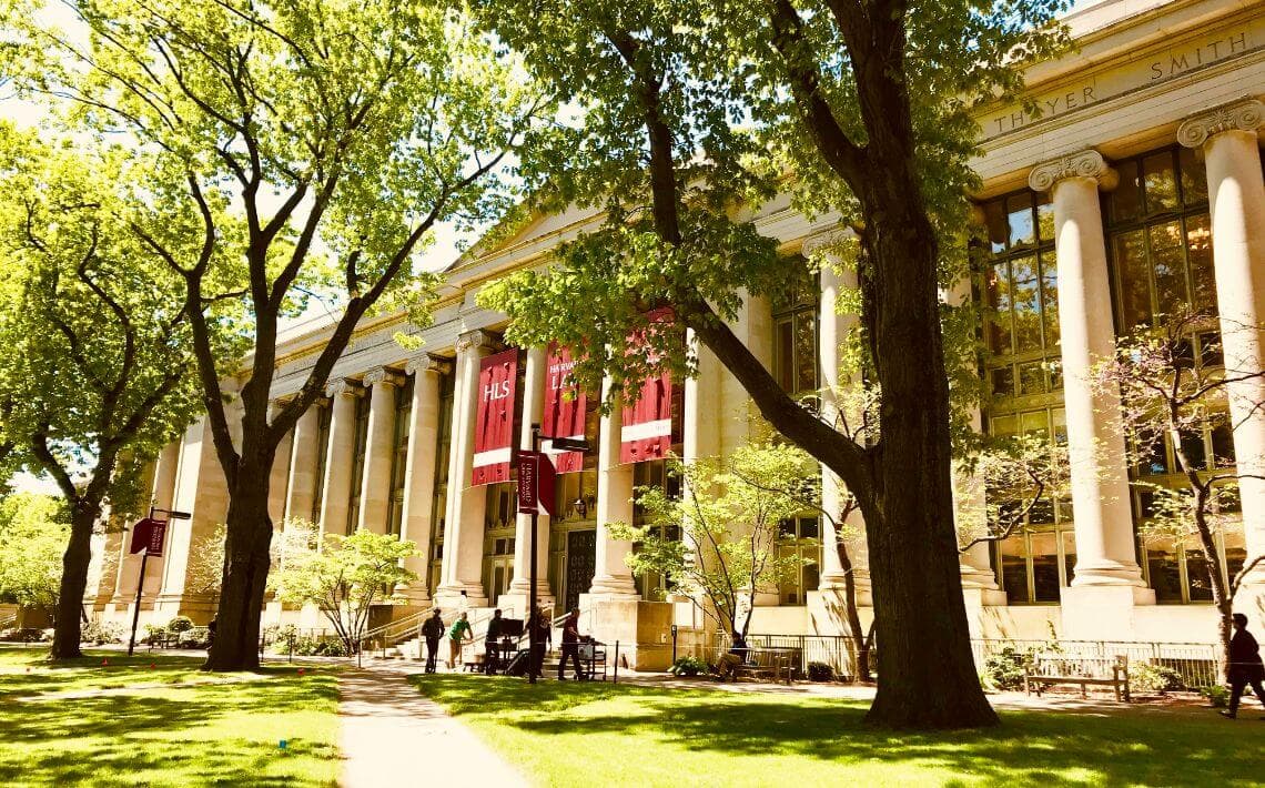 Boston Logan Airport to Harvard University