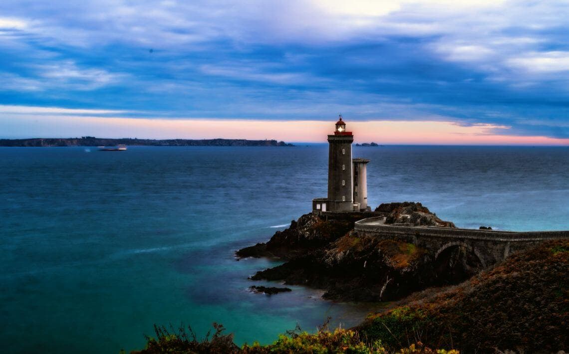 Brest Airport to Roscoff