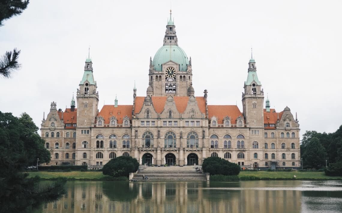 Bremen Airport to Hannover