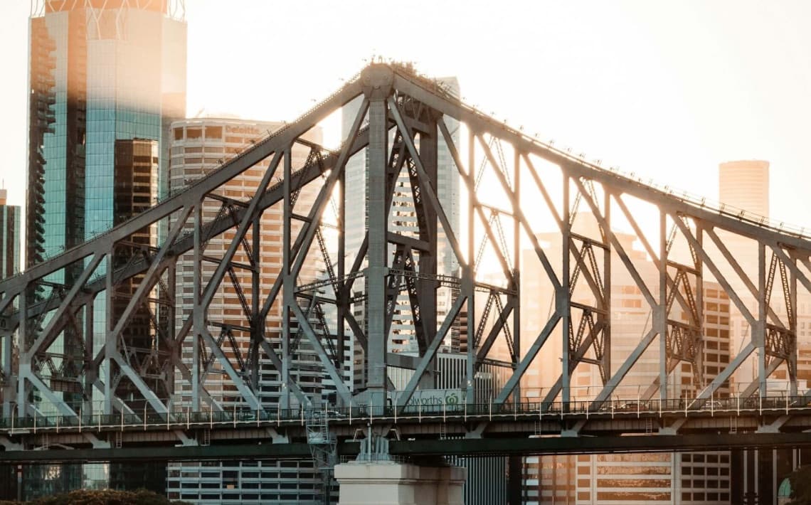 Brisbane Airport to Labrador