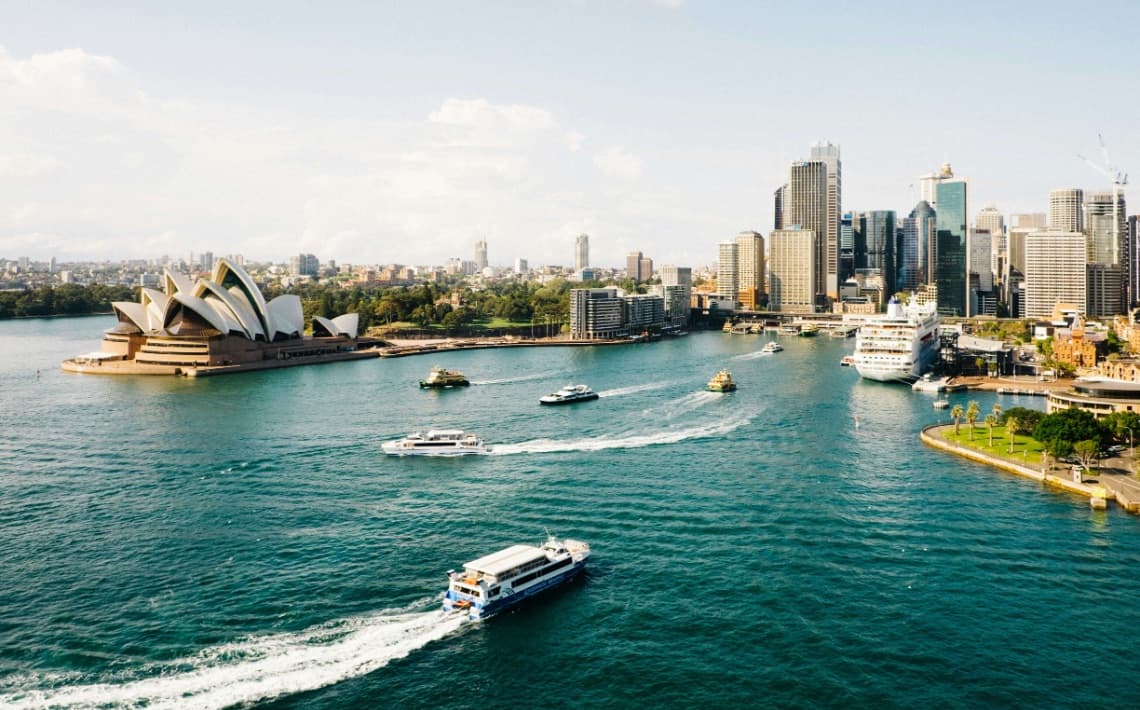 Brisbane Airport to Pinkenba