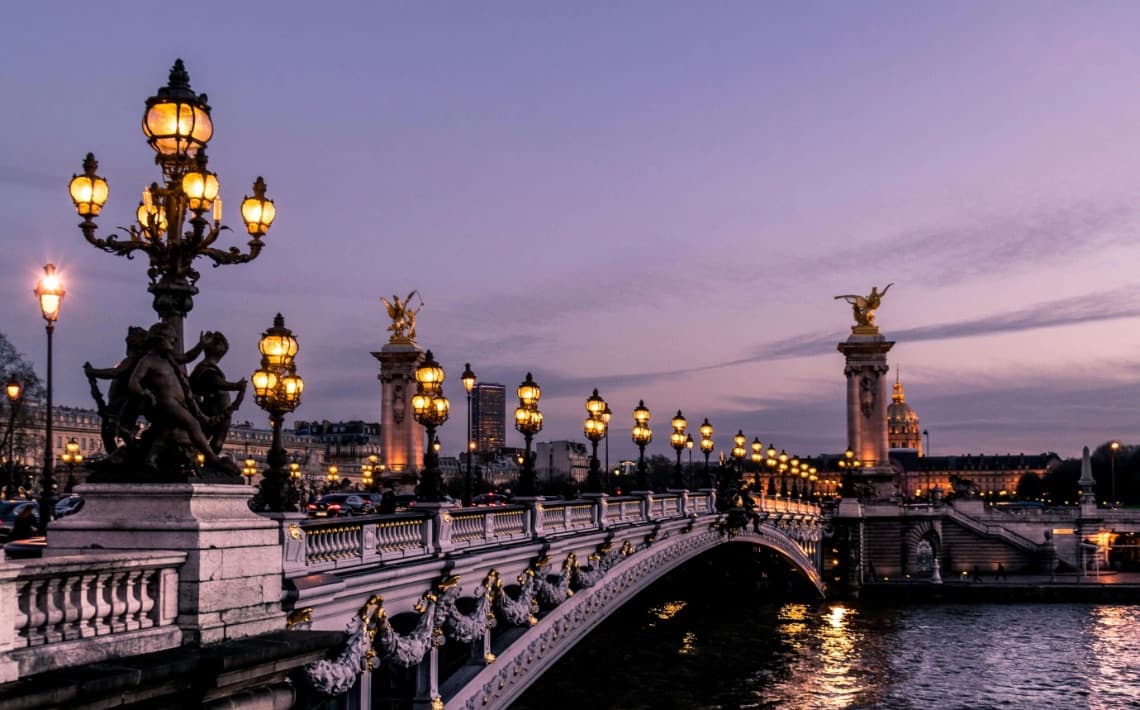 Brussels Charleroi Airport to Paris