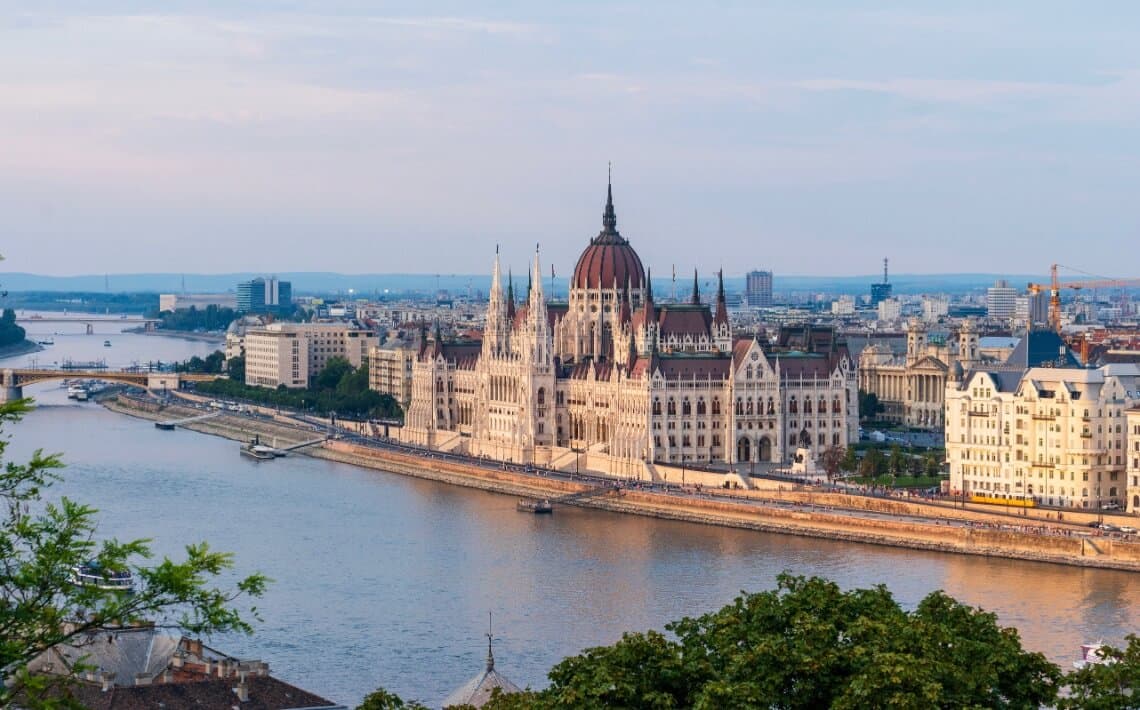 Budapest Airport to Balatonfured