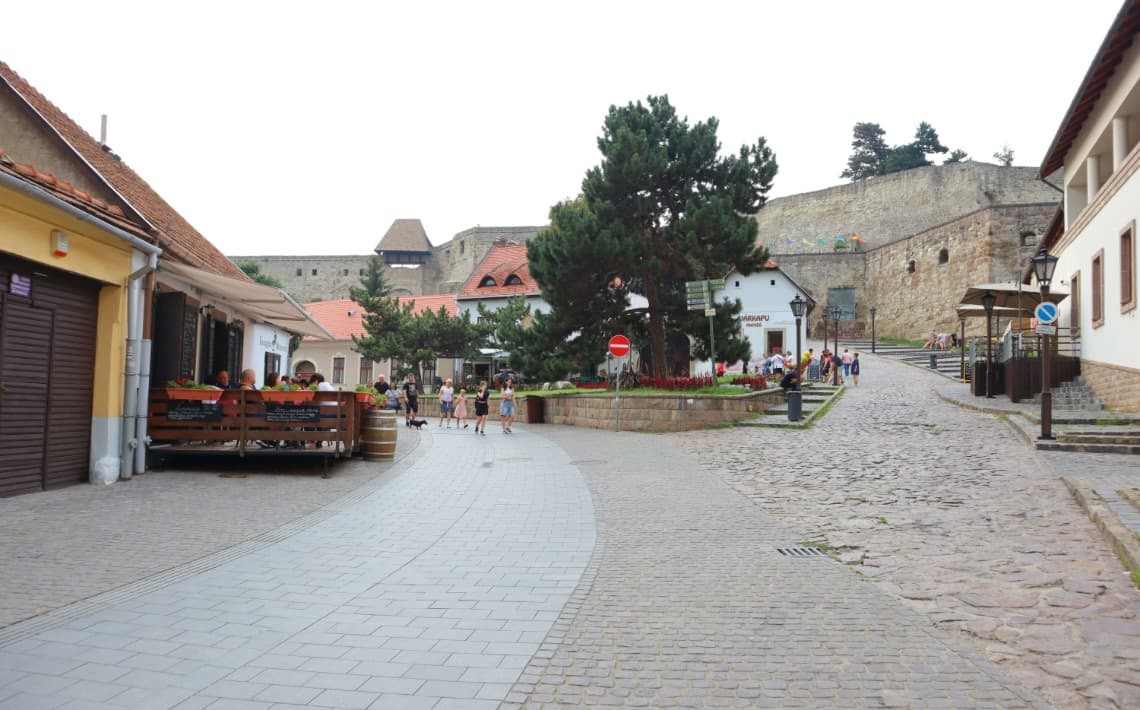 Budapest Airport to Eger