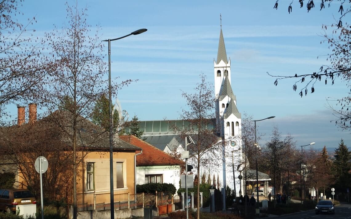 Budapest Airport to Heviz