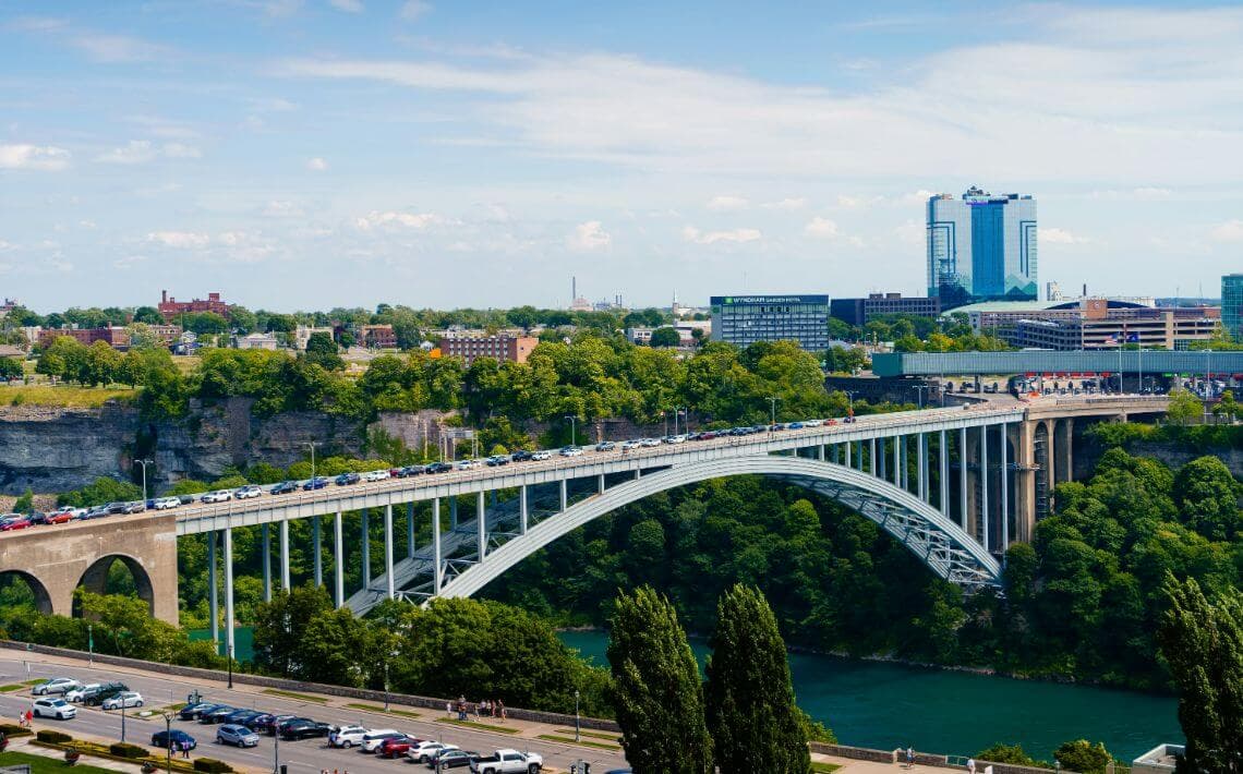 Buffalo Airport to Rainbow Bridge